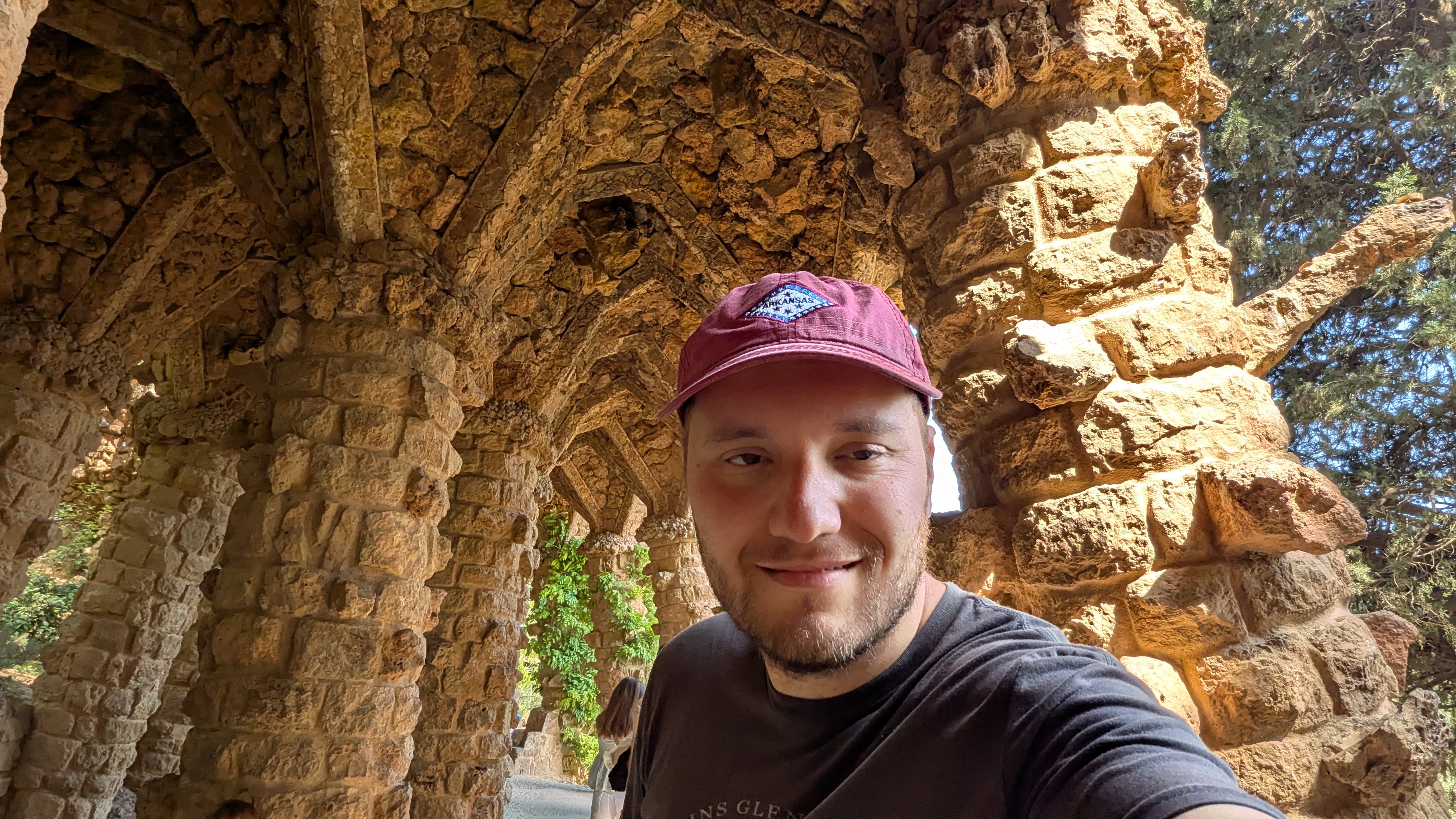 07-park-guell-arches