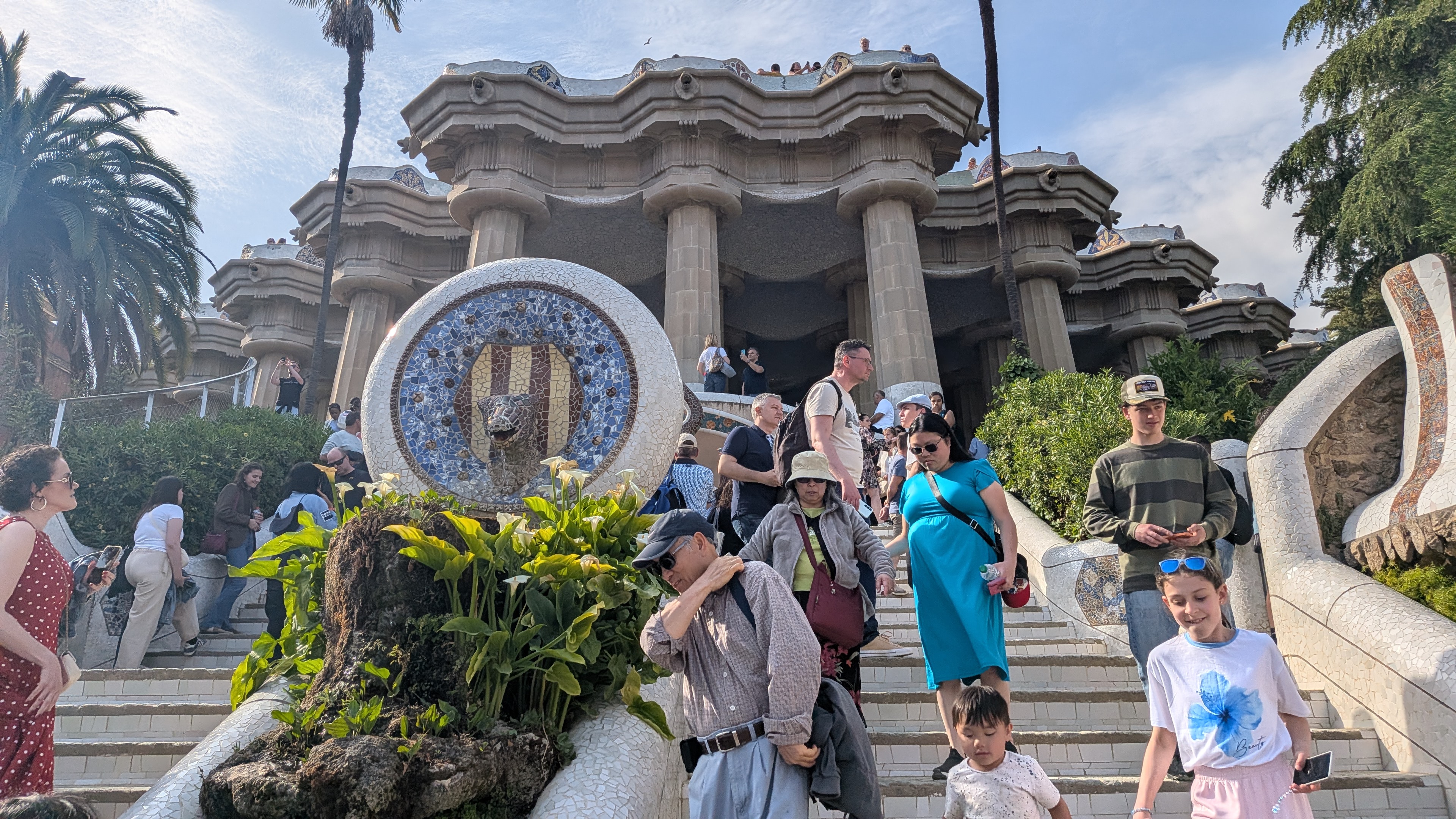 08-park-guell-beneath-balcony